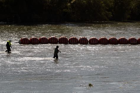 Texas governor to defy DOJ request to remove floating barriers in Rio Grande: ‘Texas will see you in court, Mr. President’